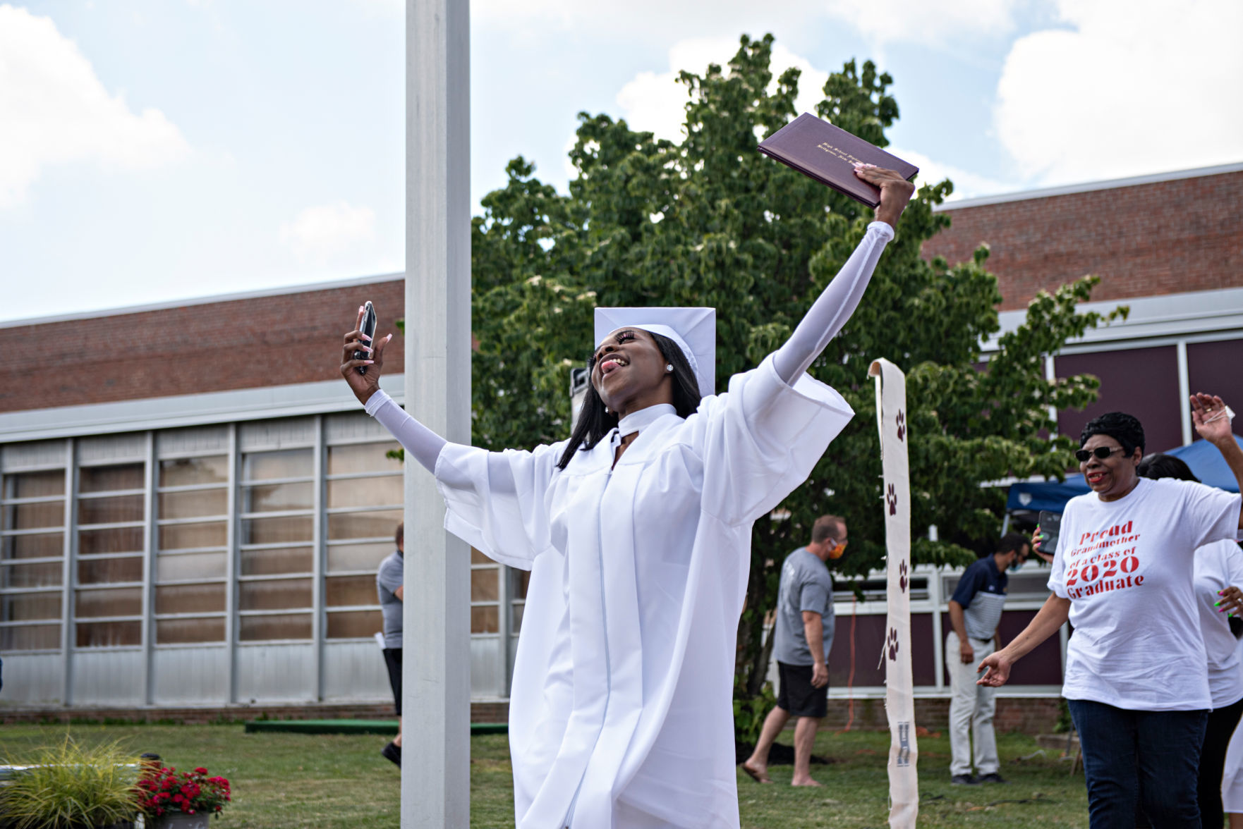 062020_nws_bridgetongrad